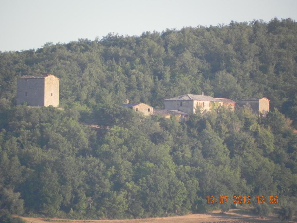 Castello Di Grotti Vendégház Corsano Kültér fotó